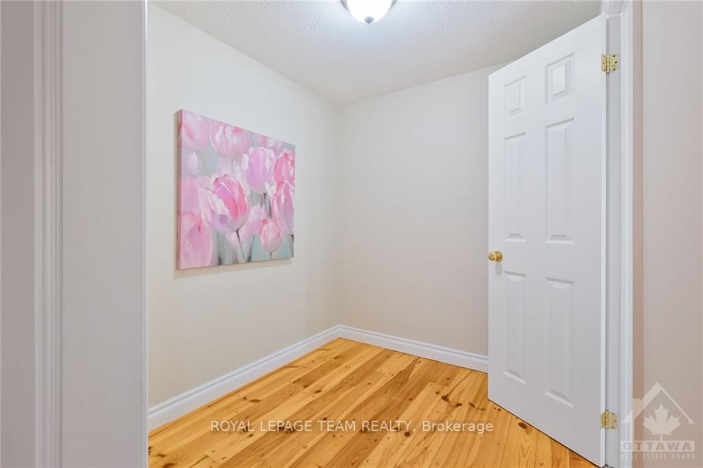 Photo 18 of 6544 Silver Maple Lane, Ottawa, Greely — HOMEH