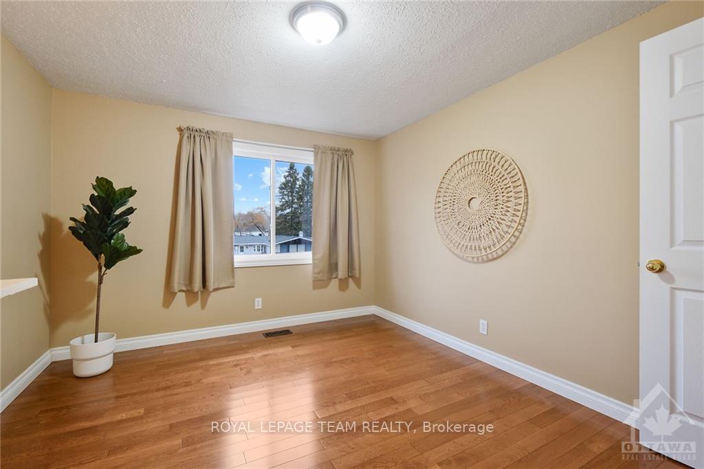 Photo 20 of 6544 Silver Maple Lane, Ottawa, Greely — HOMEH