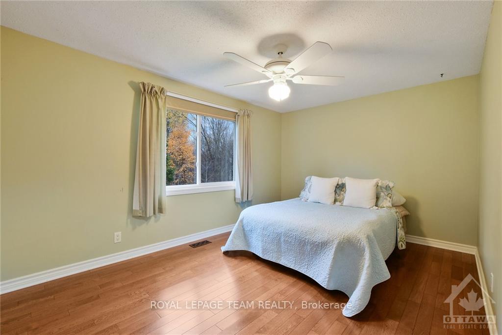 Photo 21 of 6544 Silver Maple Lane, Ottawa, Greely — HOMEH