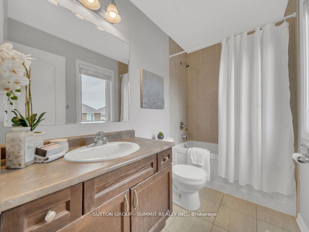 Photo 23 of 514 McFerran Crescent, Milton, Willmott — HOMEH