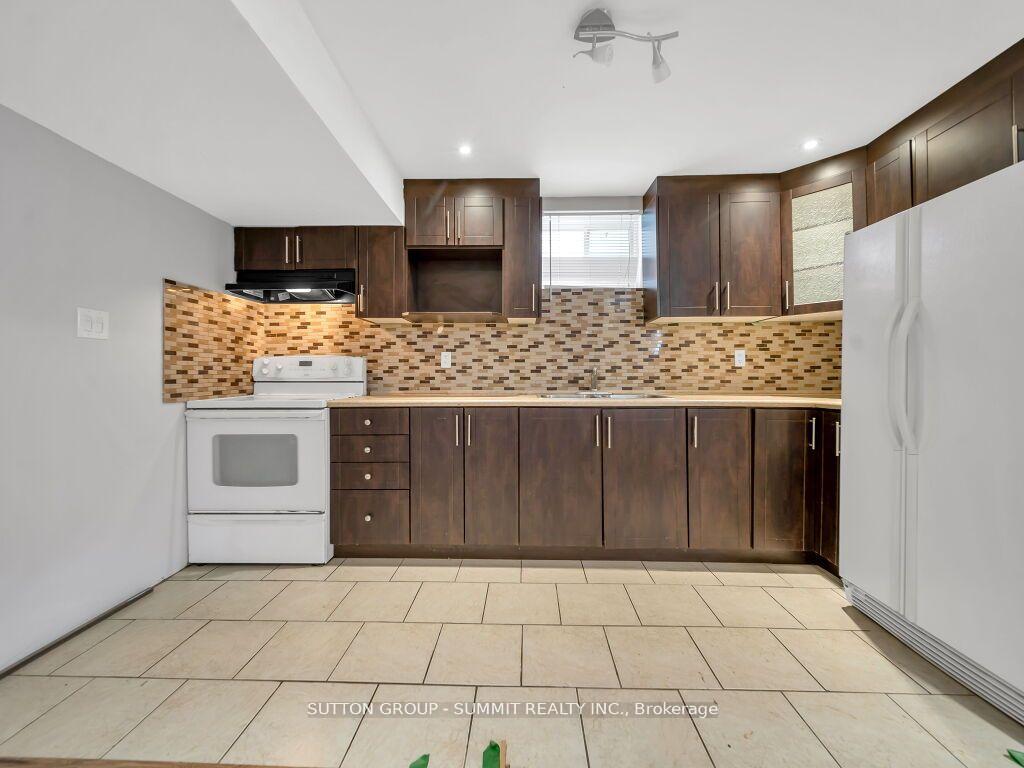 Photo 33 of 514 McFerran Crescent, Milton, Willmott — HOMEH