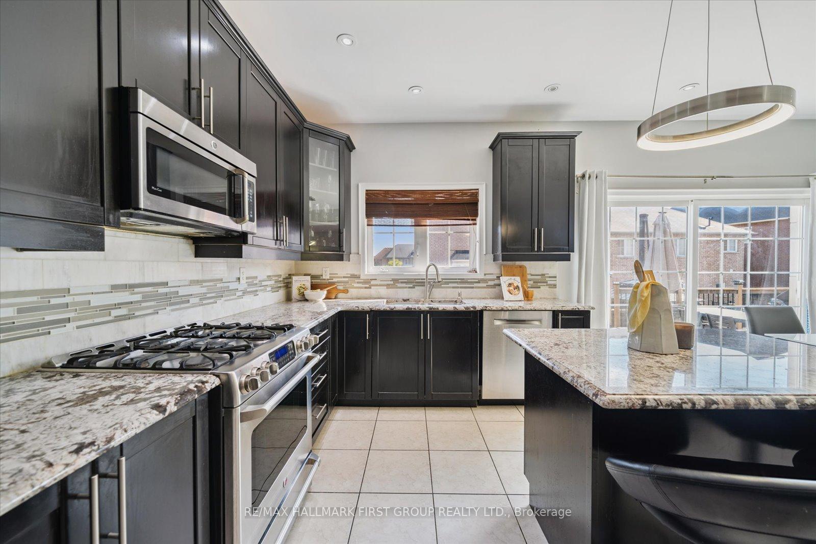 Photo 7 of 65 Booker Drive, Ajax, Northeast Ajax — HOMEH