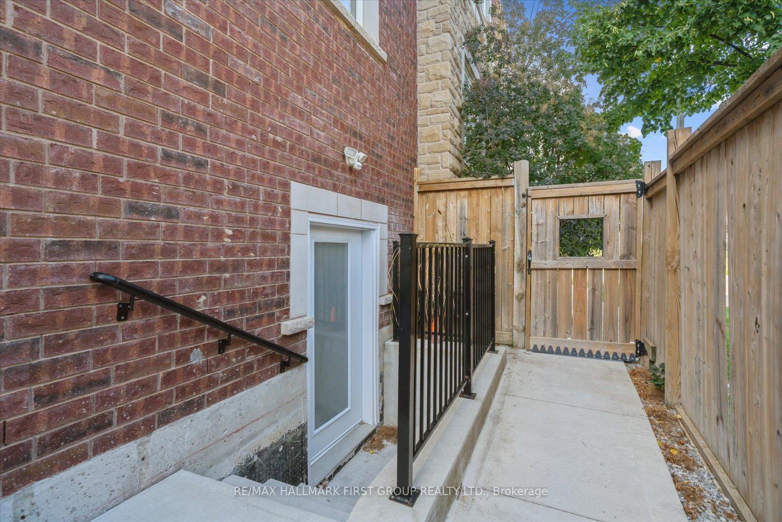 Photo 32 of 65 Booker Drive, Ajax, Northeast Ajax — HOMEH