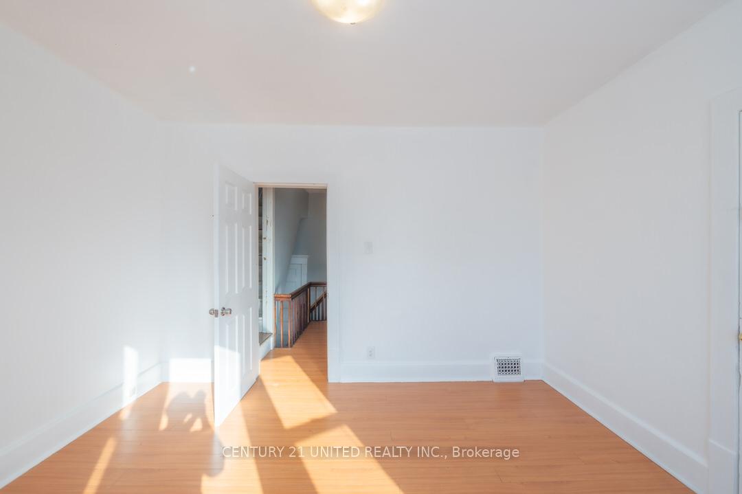 Photo 24 of 274 Dalhousie Street, Peterborough, Town Ward 3 — HOMEH
