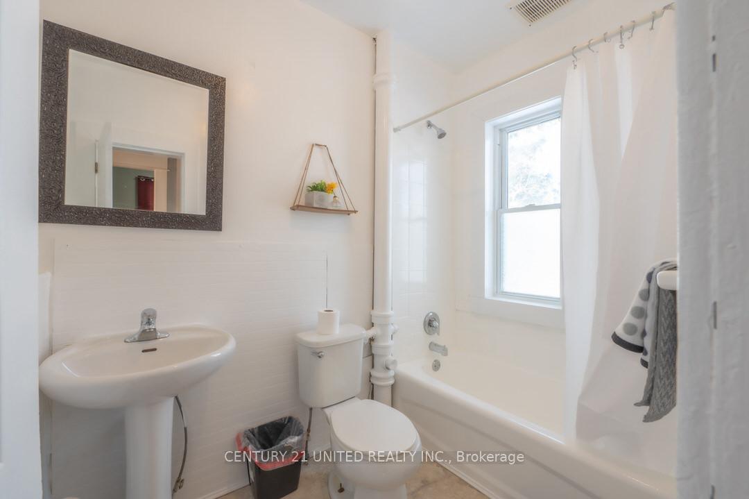 Photo 25 of 274 Dalhousie Street, Peterborough, Town Ward 3 — HOMEH