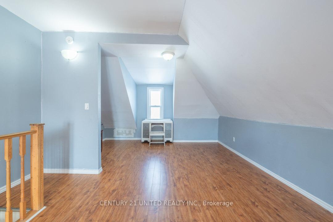 Photo 27 of 274 Dalhousie Street, Peterborough, Town Ward 3 — HOMEH