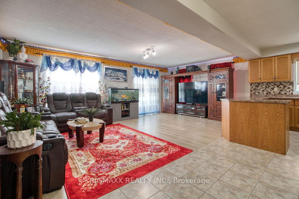 Photo 22 of 26 Warren Street, Guelph, Grange Road — HOMEH