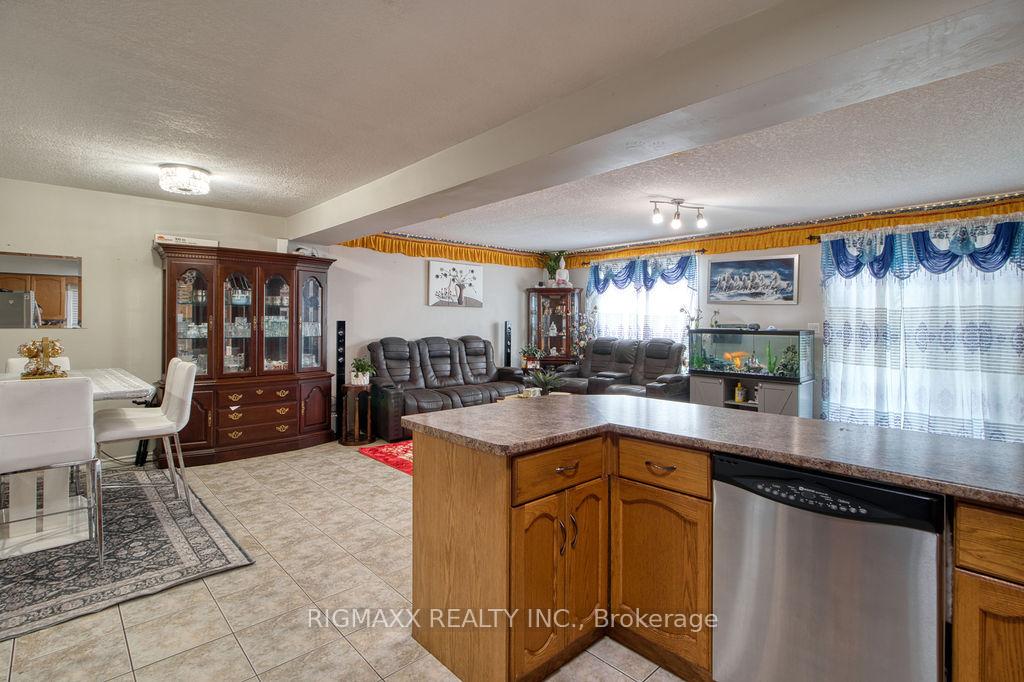 Photo 26 of 26 Warren Street, Guelph, Grange Road — HOMEH