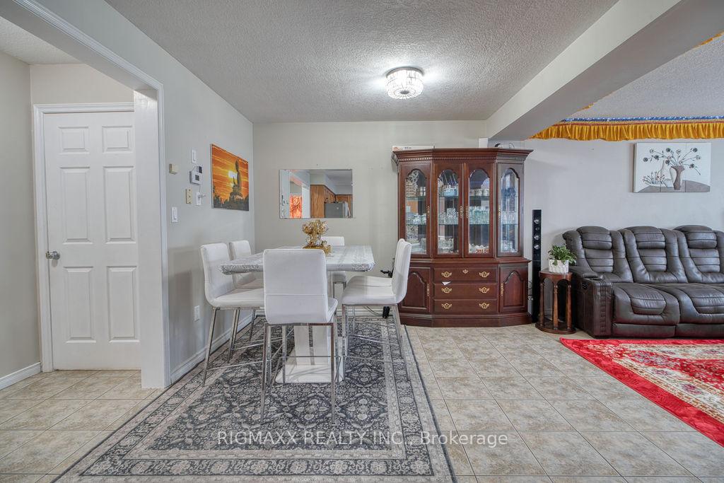 Photo 27 of 26 Warren Street, Guelph, Grange Road — HOMEH