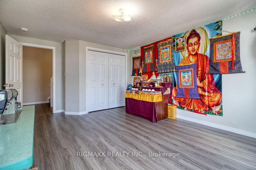 Photo 33 of 26 Warren Street, Guelph, Grange Road — HOMEH