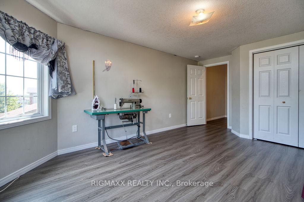 Photo 34 of 26 Warren Street, Guelph, Grange Road — HOMEH