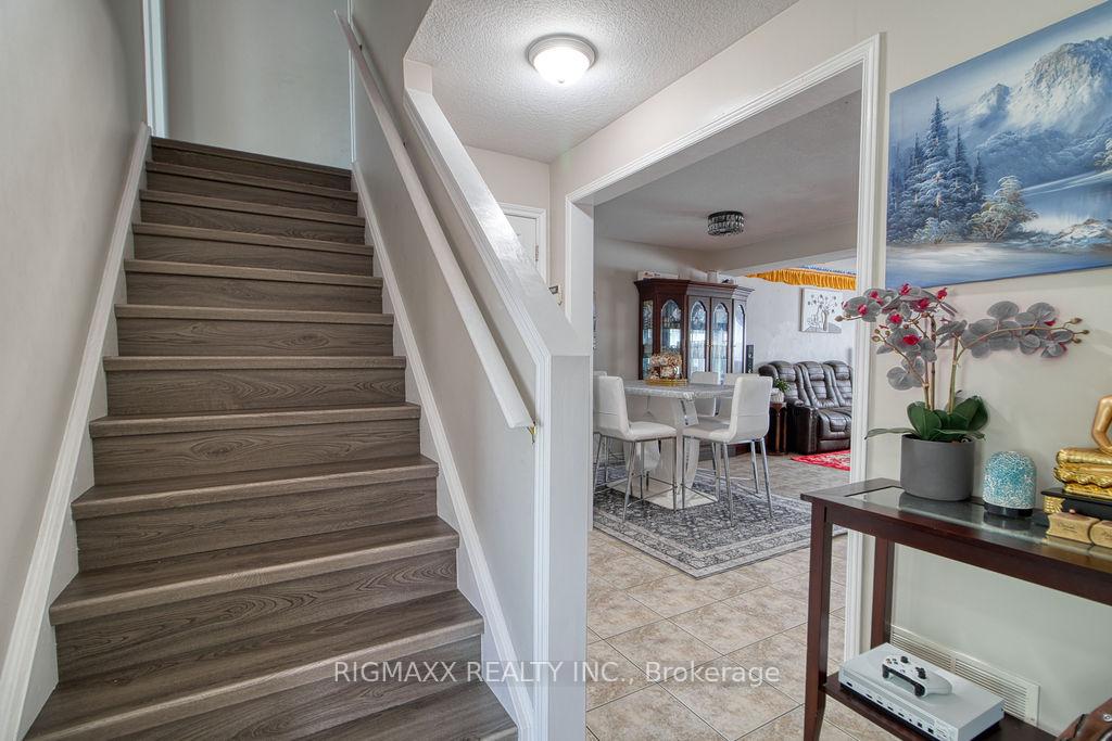 Photo 41 of 26 Warren Street, Guelph, Grange Road — HOMEH