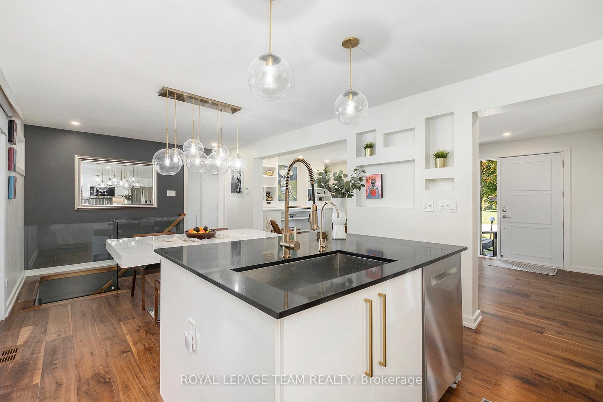 Photo 5 of 2854 Kelsey Street, Ottawa, Metcalfe — HOMEH
