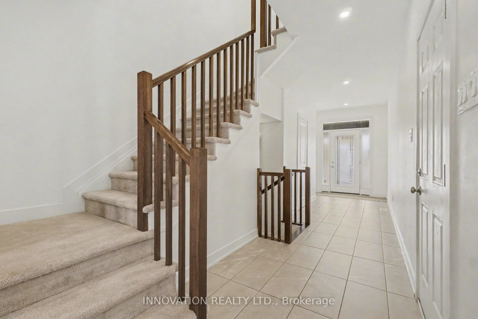 Photo 3 of 646 Rathburn Lane, Ottawa, Leitrim — HOMEH