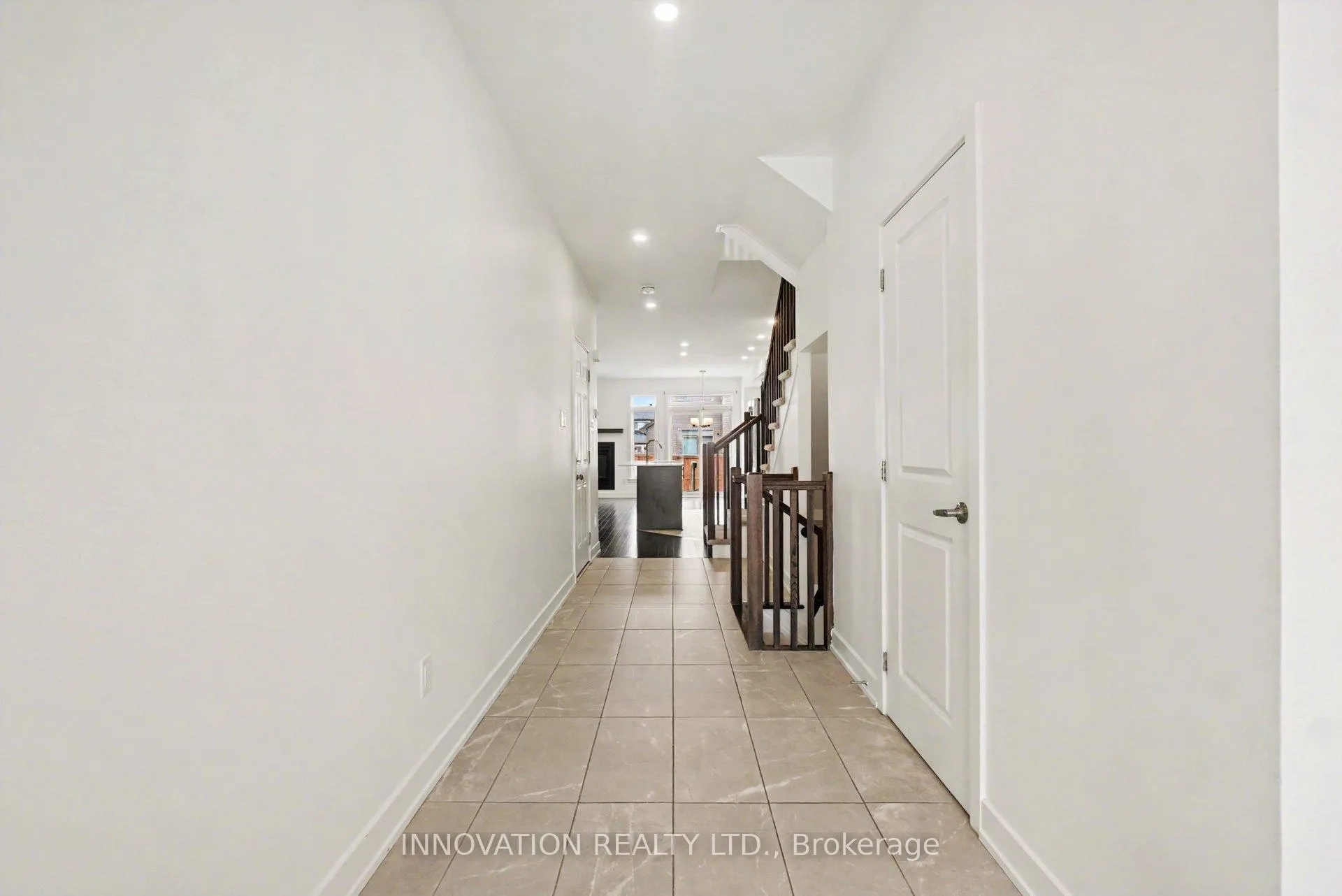 Photo 4 of 646 Rathburn Lane, Ottawa, Leitrim — HOMEH