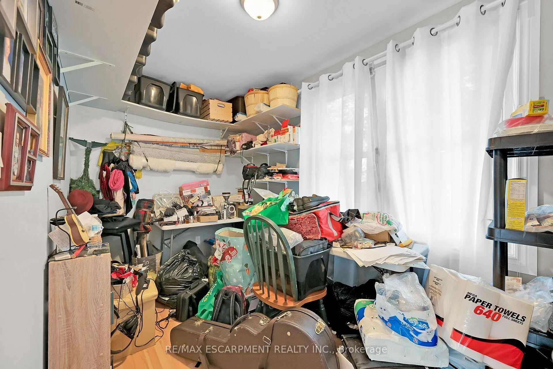 Photo 14 of 942 Upper Gage Avenue, Hamilton, Lawfield — HOMEH