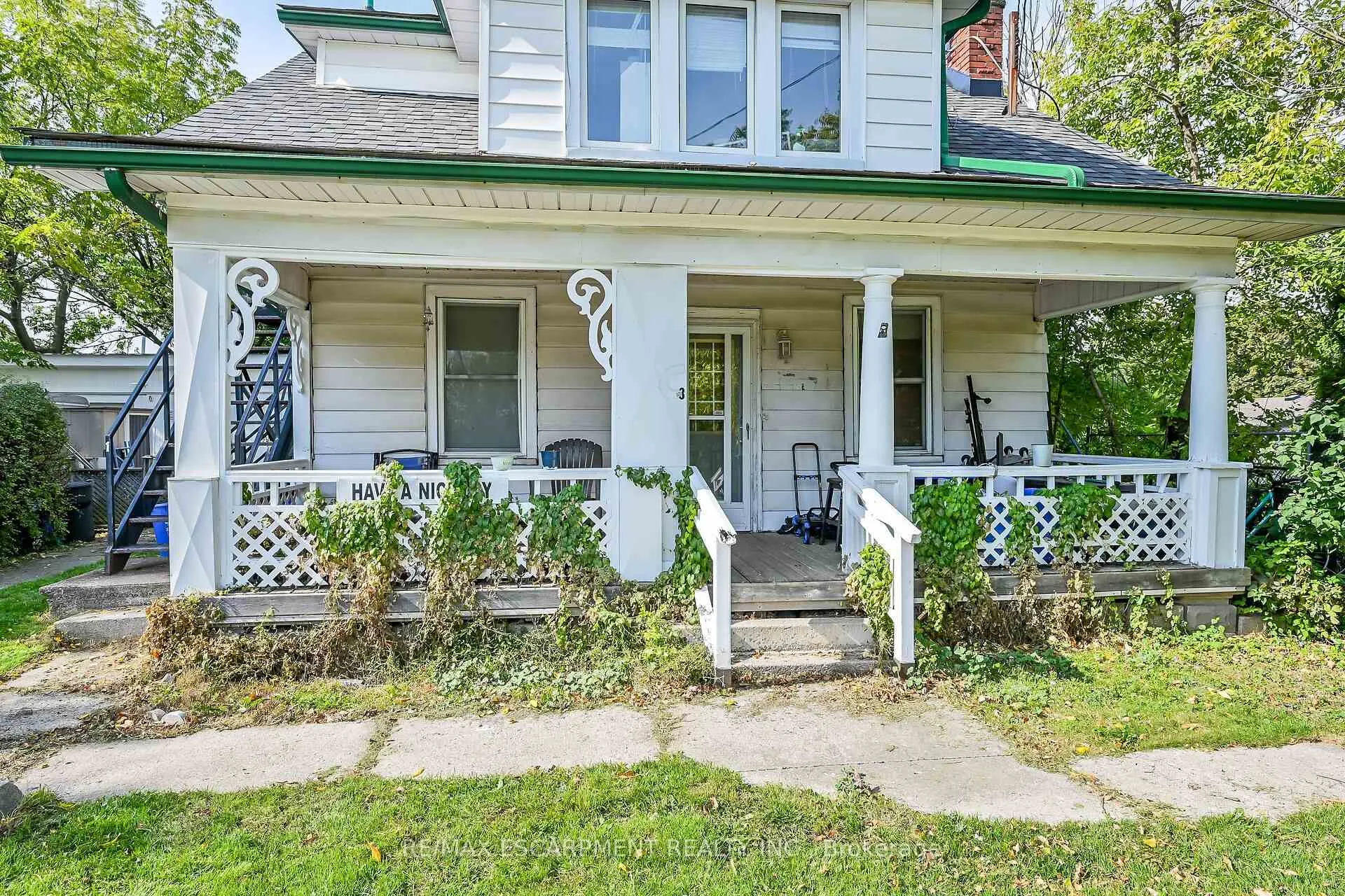 Photo 46 of 942 Upper Gage Avenue, Hamilton, Lawfield — HOMEH