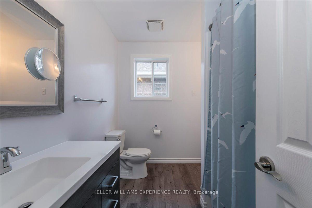 Photo 15 of 74 Sundew Drive, Barrie, Holly — HOMEH