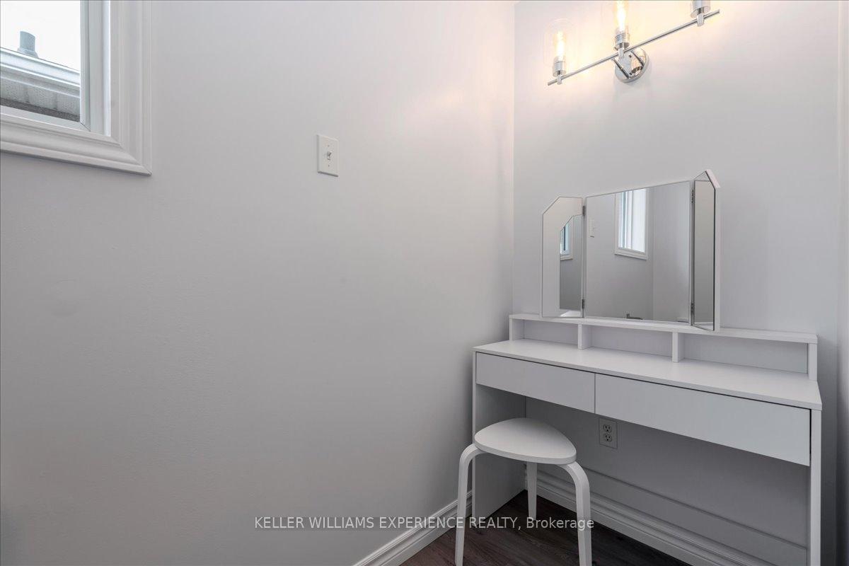 Photo 11 of 74 Sundew Drive, Barrie, Holly — HOMEH