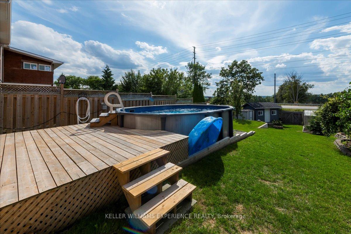 Photo 20 of 74 Sundew Drive, Barrie, Holly — HOMEH