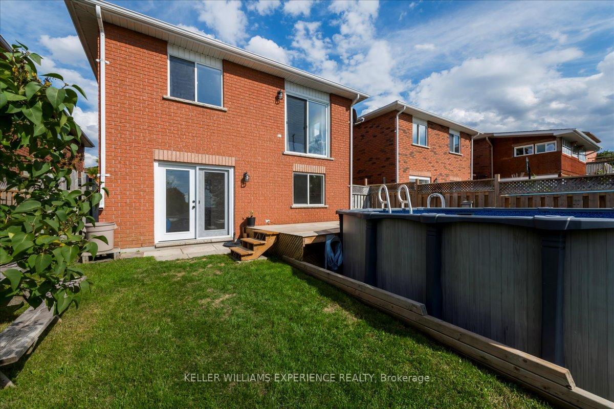 Photo 29 of 74 Sundew Drive, Barrie, Holly — HOMEH
