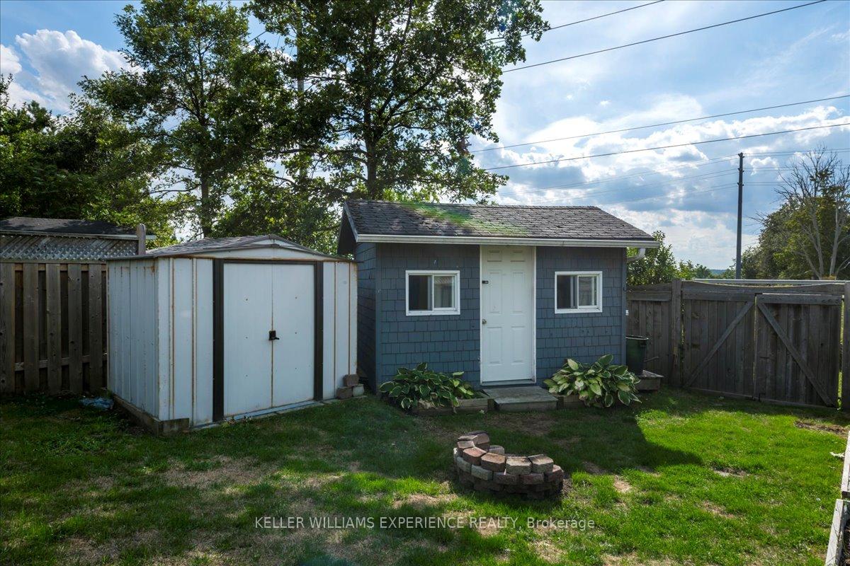 Photo 30 of 74 Sundew Drive, Barrie, Holly — HOMEH