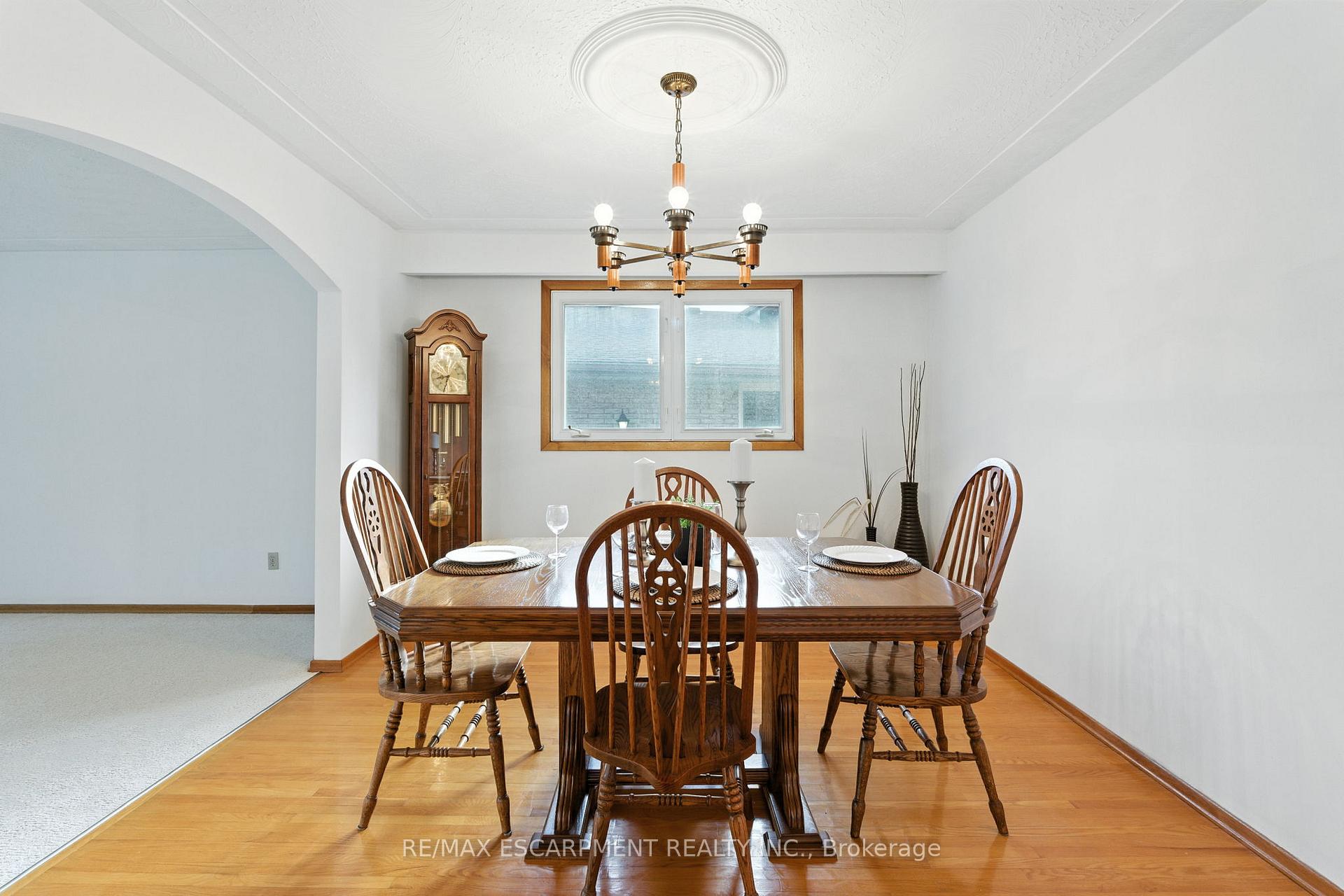 Photo 10 of 100 Taymall Street, Hamilton, Templemead — HOMEH