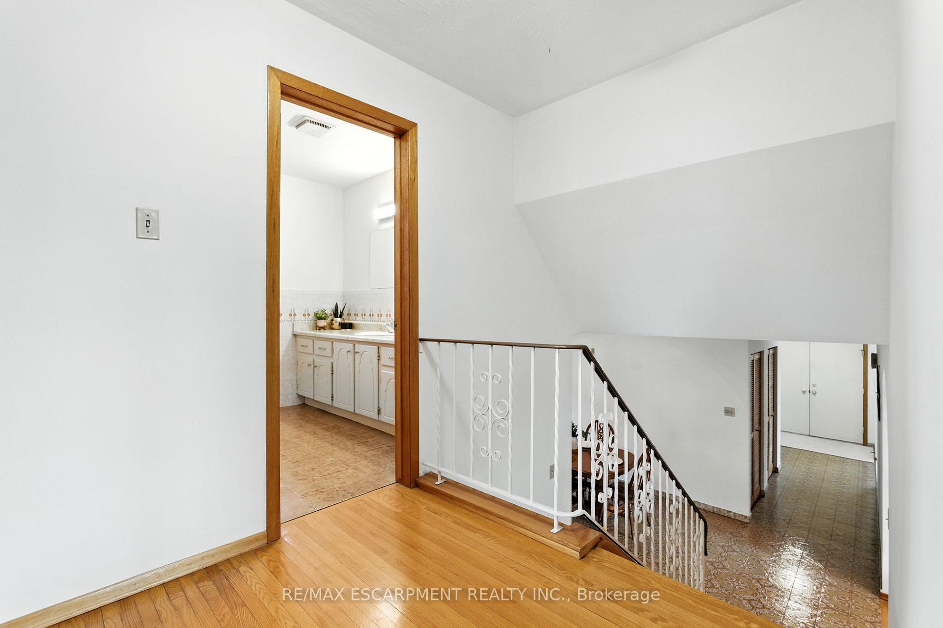 Photo 18 of 100 Taymall Street, Hamilton, Templemead — HOMEH