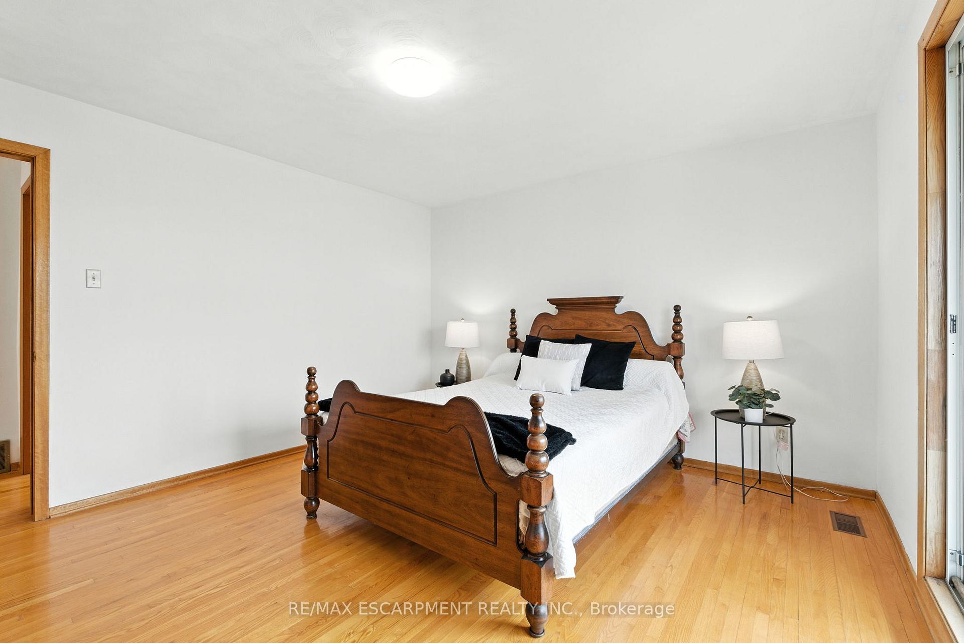 Photo 20 of 100 Taymall Street, Hamilton, Templemead — HOMEH
