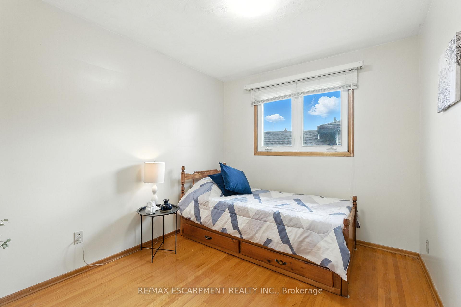 Photo 25 of 100 Taymall Street, Hamilton, Templemead — HOMEH