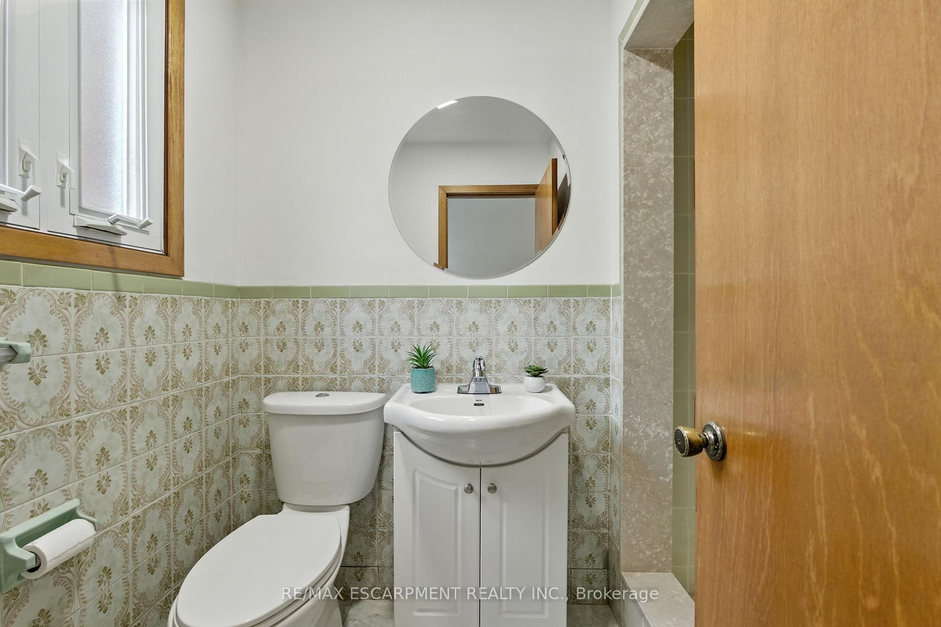 Photo 35 of 100 Taymall Street, Hamilton, Templemead — HOMEH