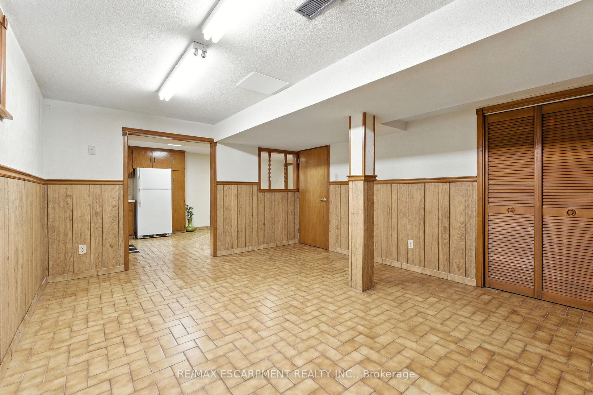 Photo 43 of 100 Taymall Street, Hamilton, Templemead — HOMEH
