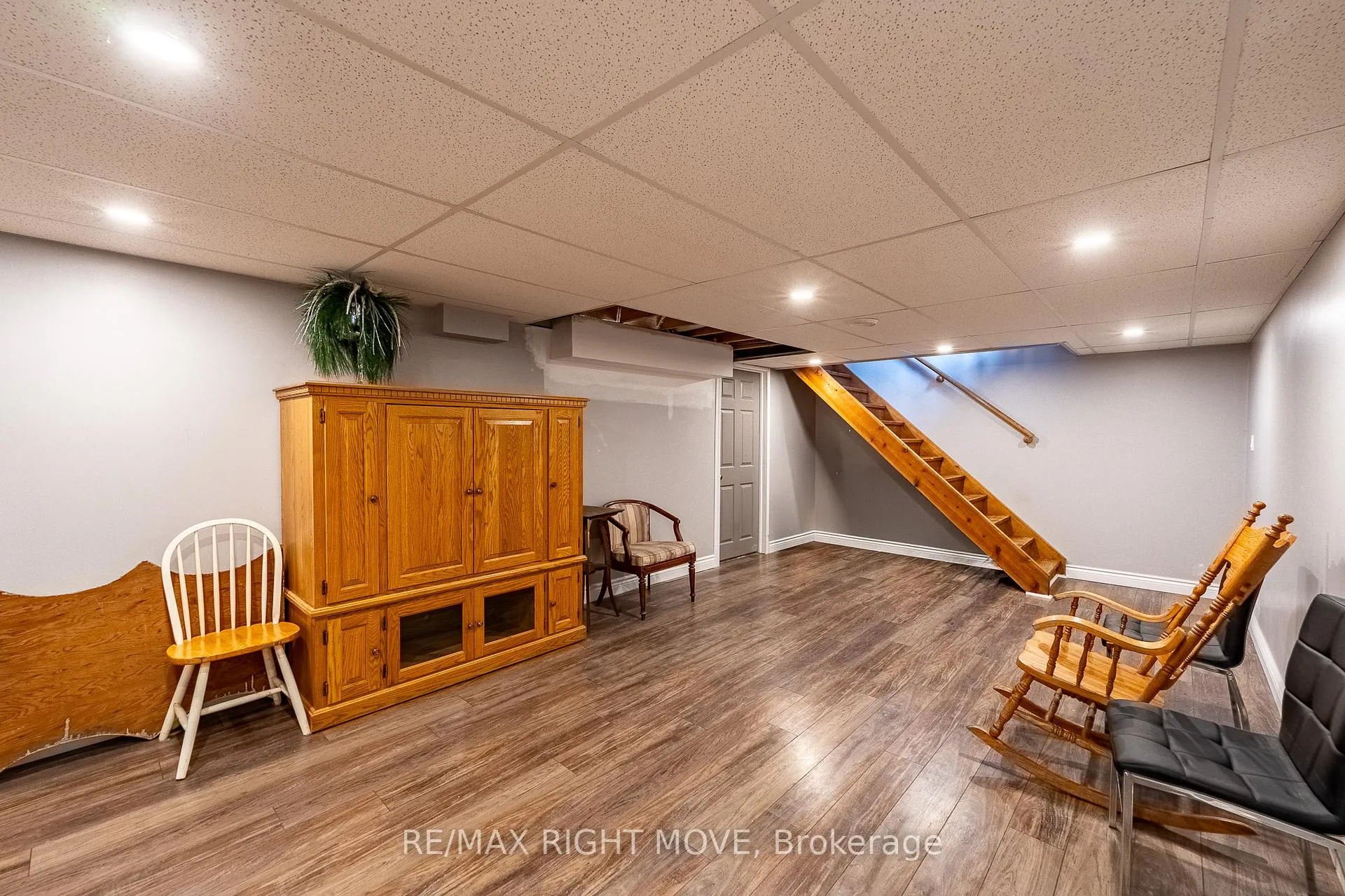 Photo 25 of 2776 Mary Street, Ramara, Brechin — HOMEH