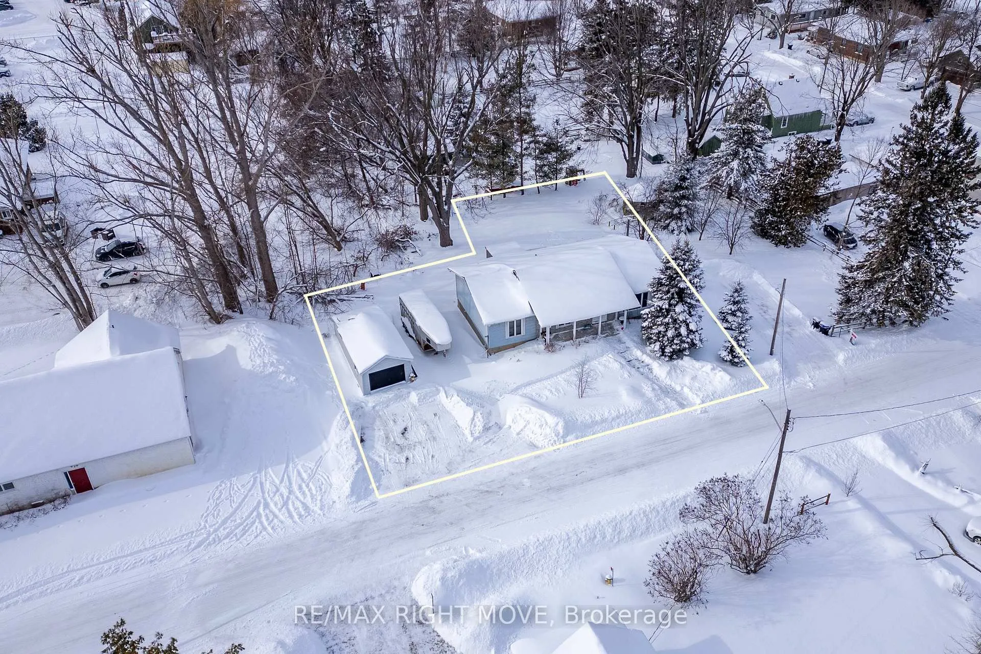 Photo 31 of 2776 Mary Street, Ramara, Brechin — HOMEH