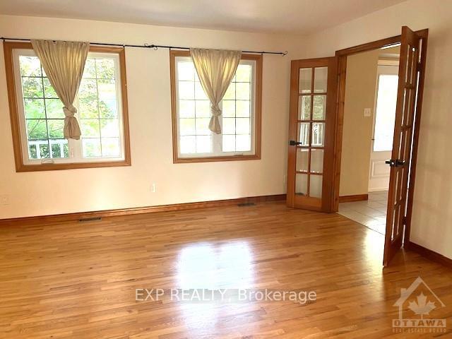 Photo 7 of 8286 Rodney Farm Drive, Ottawa, Osgoode Twp North of Reg Rd 6 — HOMEH