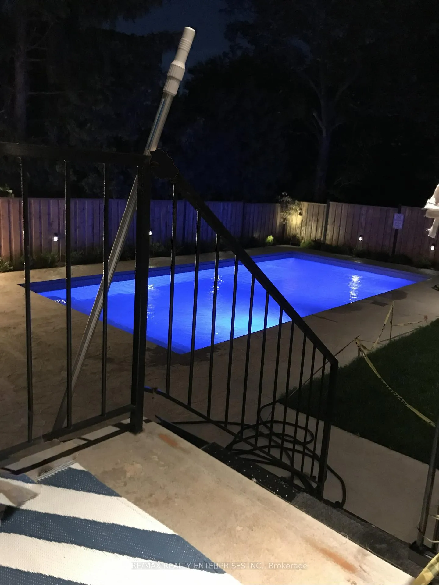 Photo 3 of 59 Creanona Boulevard, Hamilton, Winona Park — HOMEH