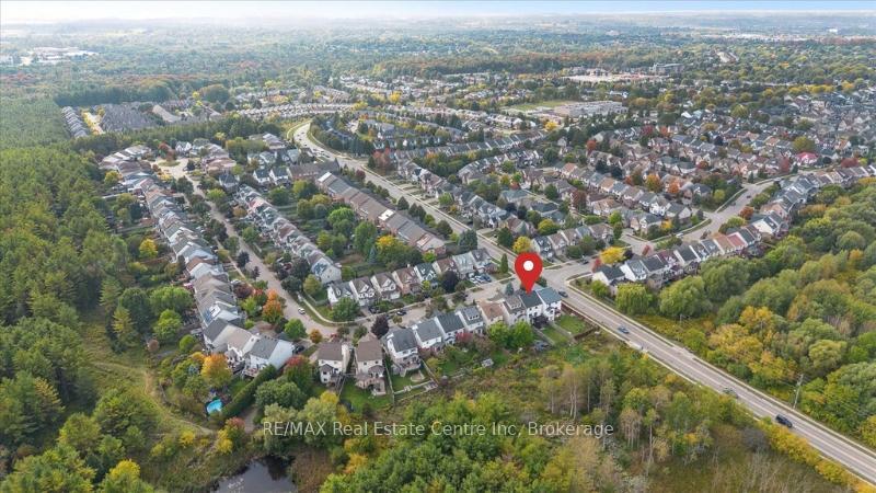 Photo 2 of 4 Carrington Place, Guelph, Kortright West — HOMEH