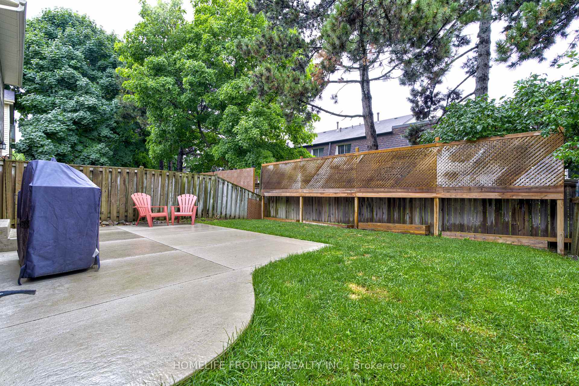 Photo 23 of 358 Woodlawn Crescent, Milton, Bronte Meadows — HOMEH