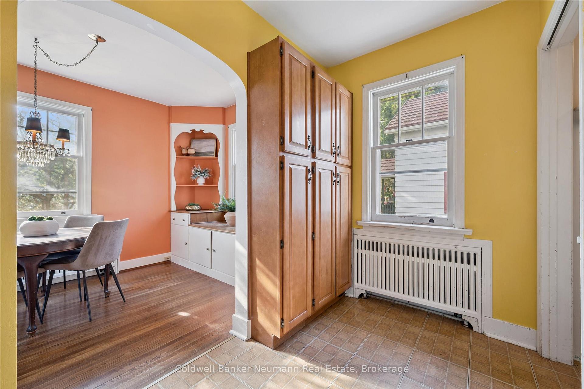 Photo 10 of 26 Bagot Street, Guelph, Junction/Onward Willow — HOMEH