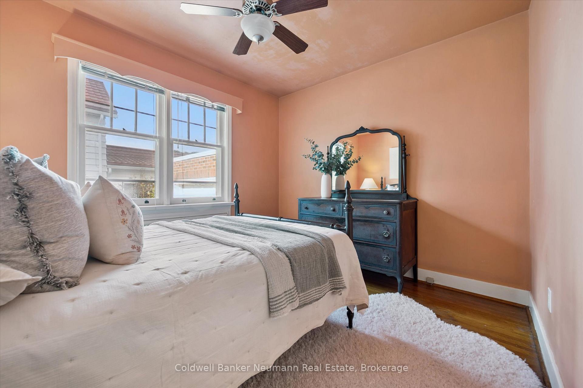 Photo 11 of 26 Bagot Street, Guelph, Junction/Onward Willow — HOMEH