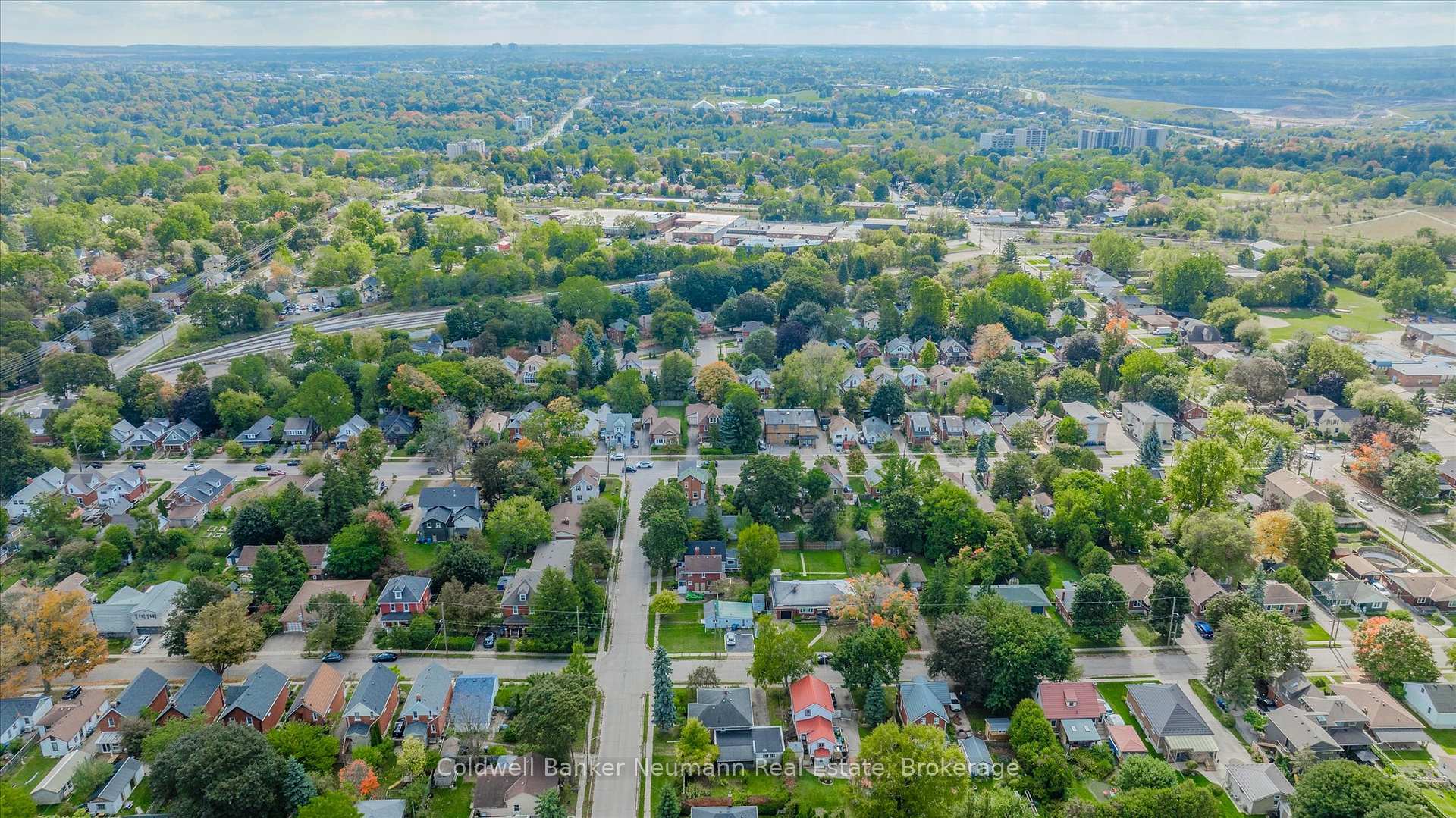 Photo 46 of 26 Bagot Street, Guelph, Junction/Onward Willow — HOMEH