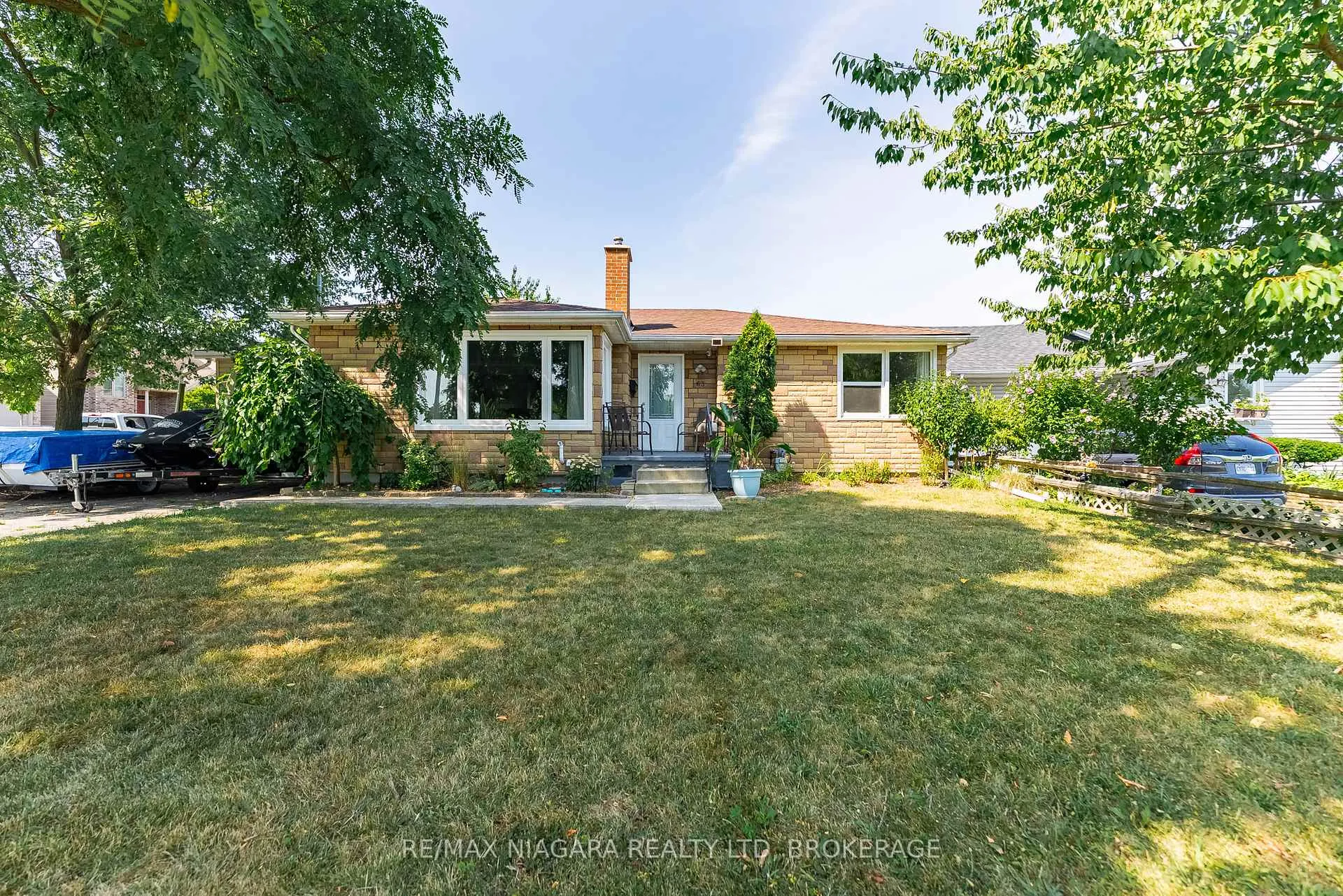 Photo 1 of 63 Moffatt Street, St. Catharines, Oakdale — HOMEH