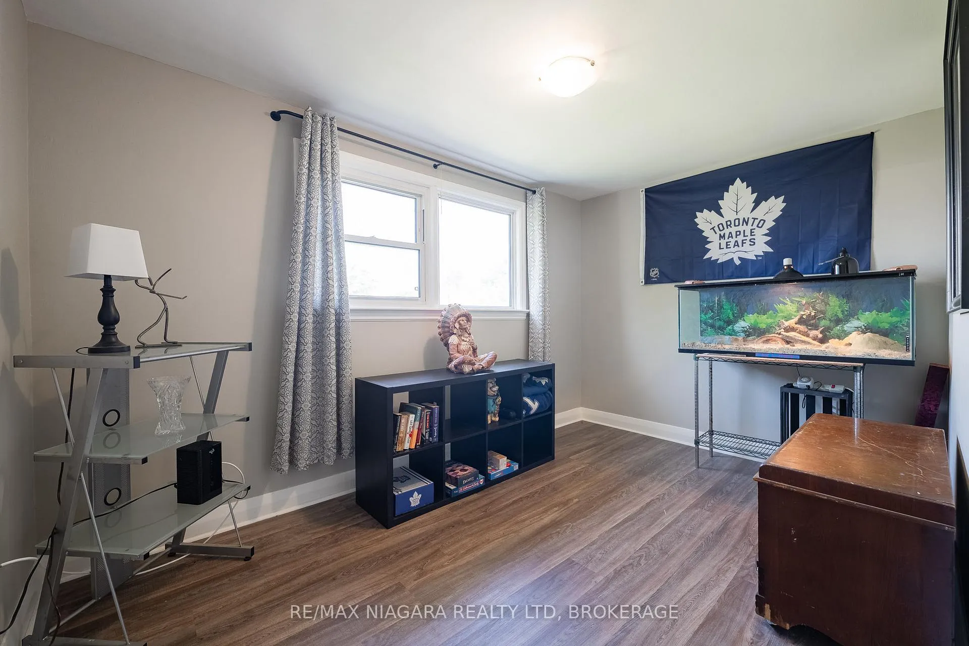 Photo 11 of 63 Moffatt Street, St. Catharines, Oakdale — HOMEH