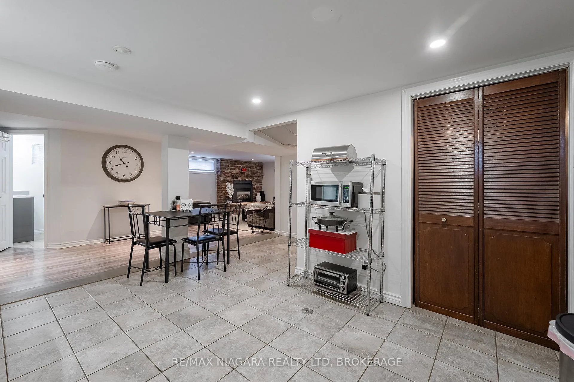 Photo 17 of 63 Moffatt Street, St. Catharines, Oakdale — HOMEH