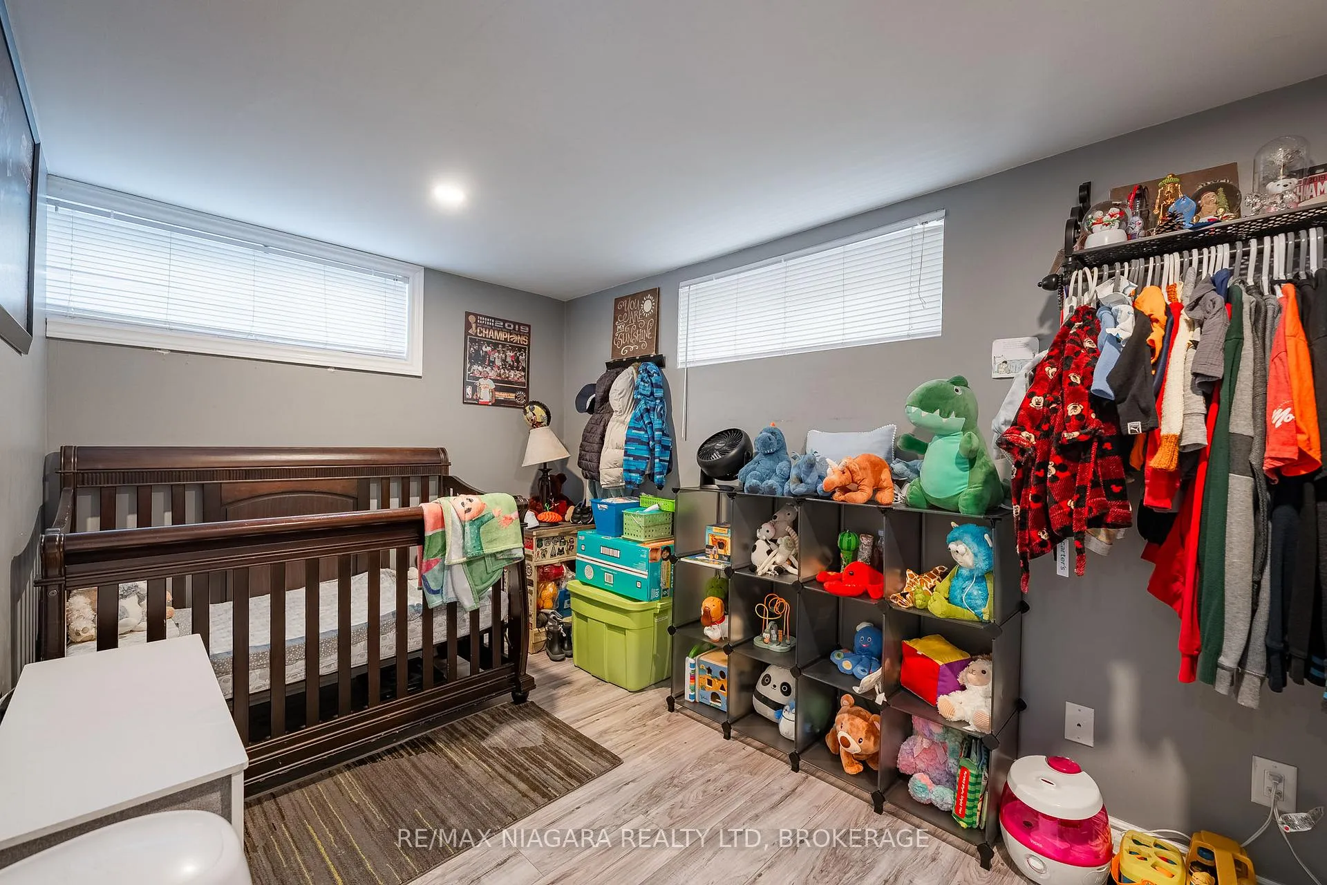 Photo 22 of 63 Moffatt Street, St. Catharines, Oakdale — HOMEH