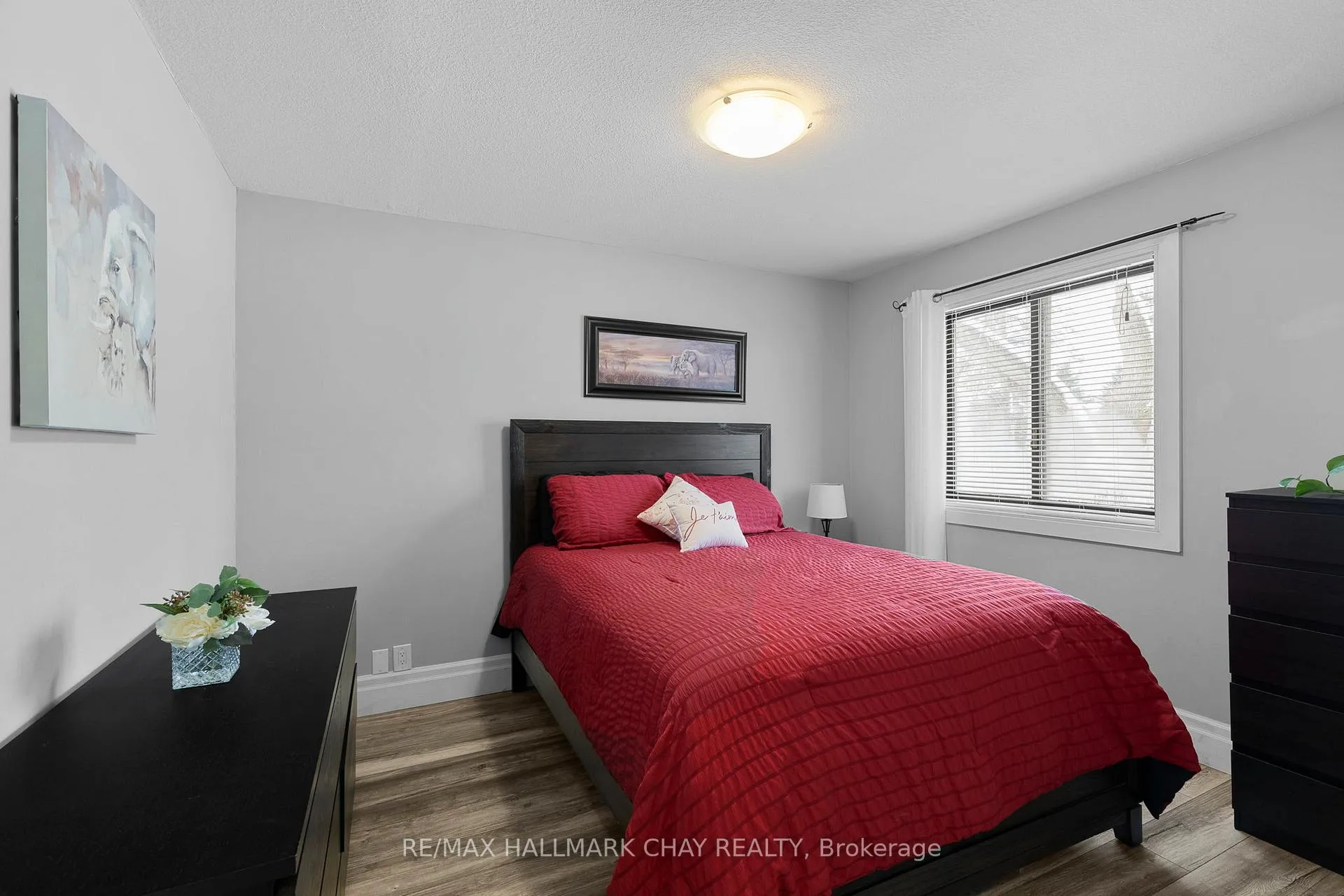 Photo 14 of 78 Twmarc Avenue, Brock, Beaverton — HOMEH