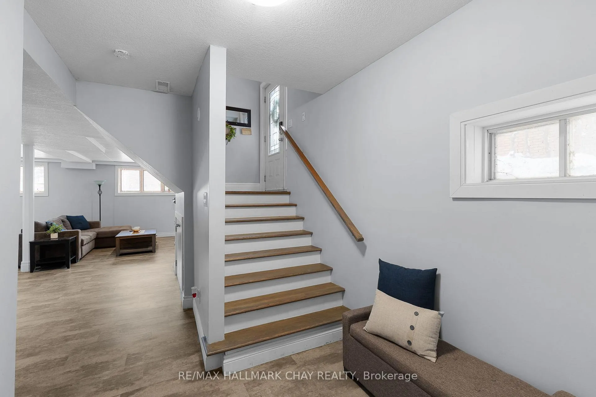 Photo 56 of 78 Twmarc Avenue, Brock, Beaverton — HOMEH