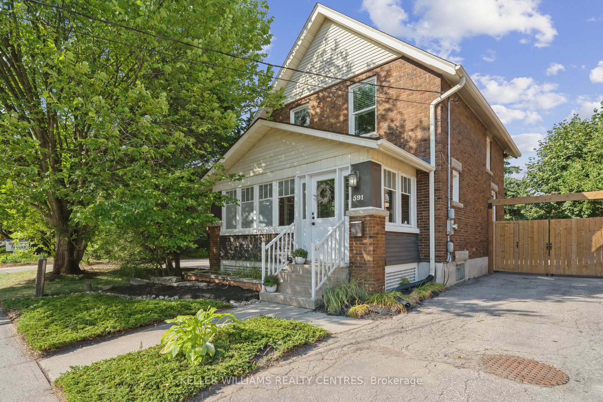 Photo 1 of 591 Woolwich Street, Guelph, Exhibition Park — HOMEH