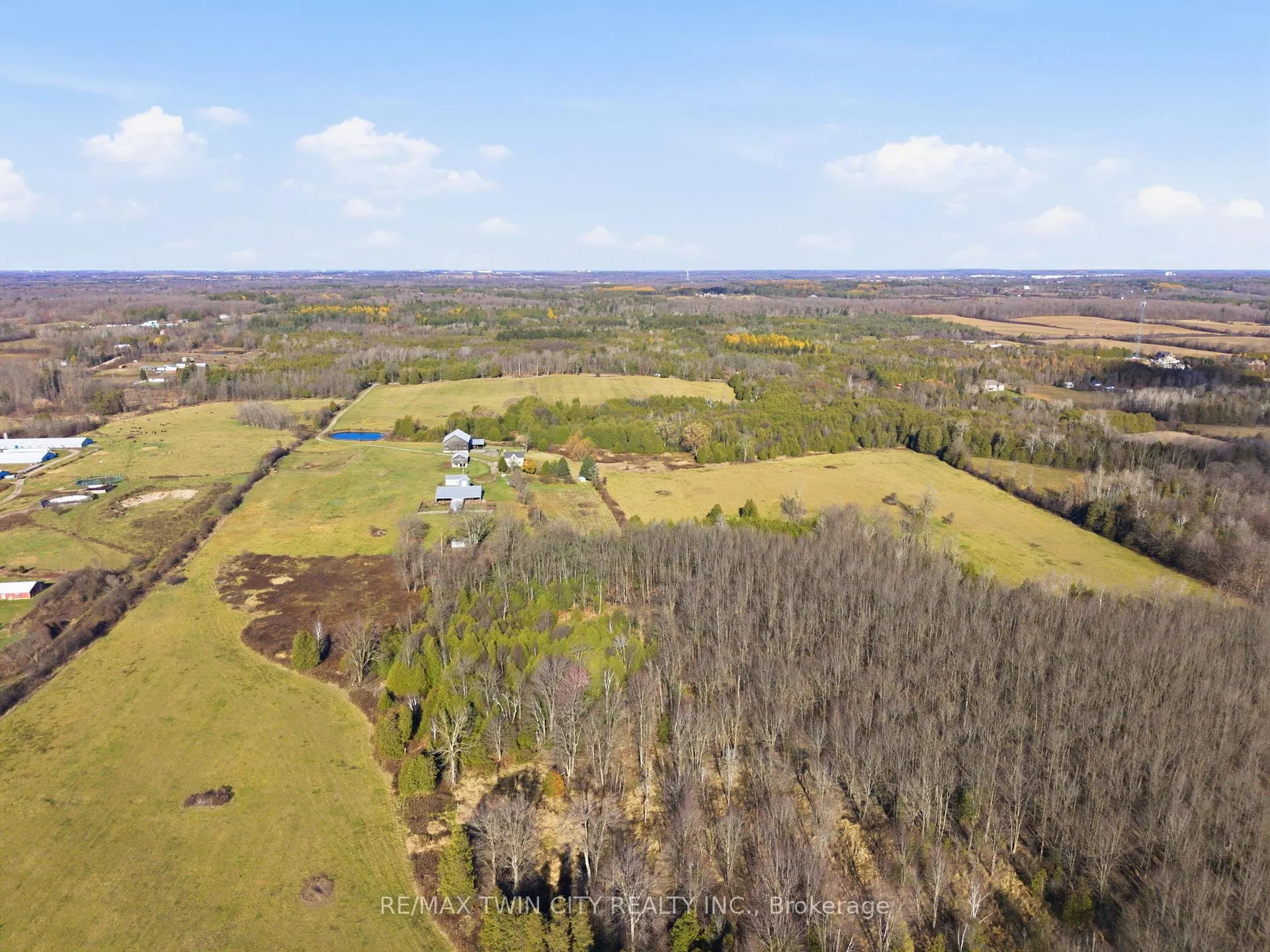 Photo 1 of 1804 Gore Road, Hamilton, Rural Flamborough — HOMEH