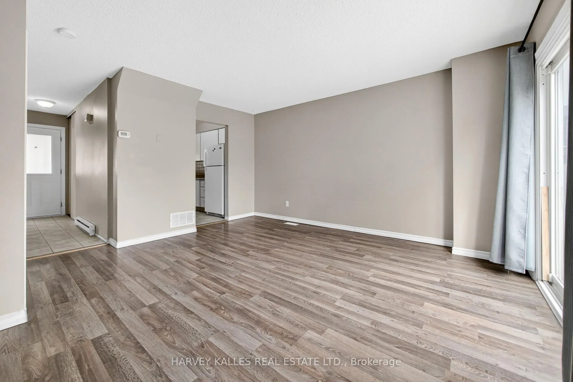Photo 8 of Unit 56, 135 Chalmers Street S, Cambridge — HOMEH